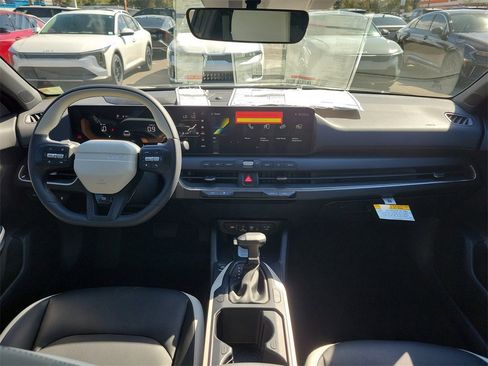 New 2026 Kia K4 GT-Line image 16