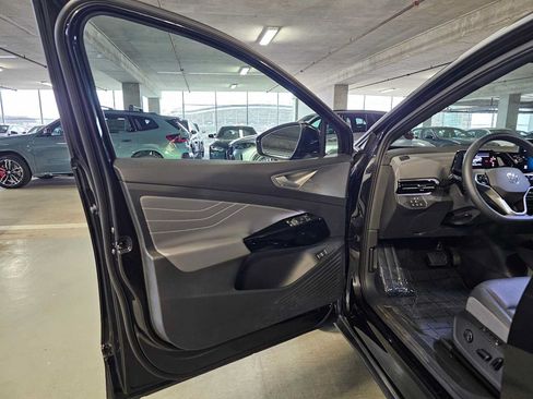 Used 2023 Volkswagen ID.4 Pro S AWD/4WD image 23