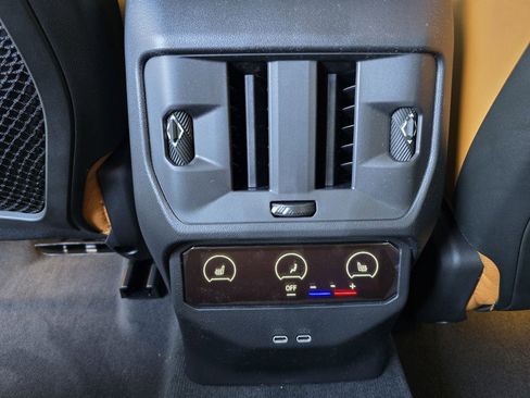 New 2026 BMW X3 xDrive30 w/ Premium Package image 14