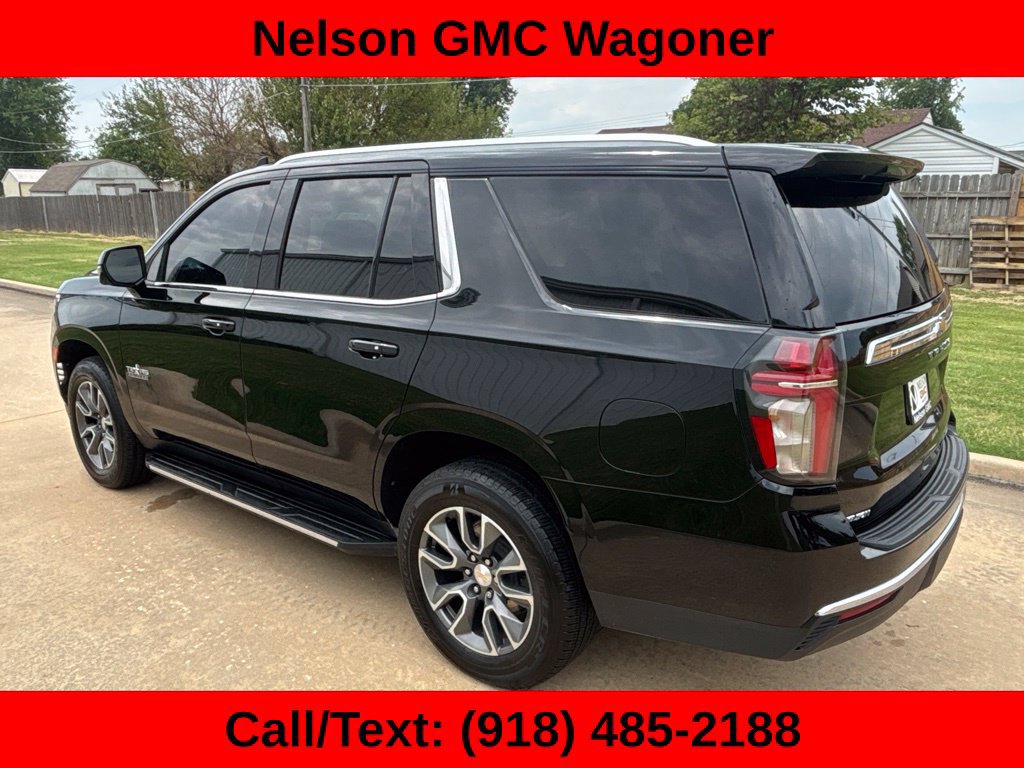 Used 2022 Chevrolet Tahoe LT w/ Luxury Package AWD/4WD image 4