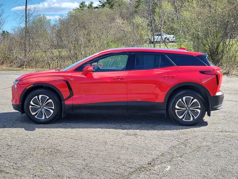 Used 2024 Chevrolet Blazer EV LT AWD/4WD image 8