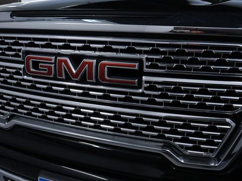 Used 2021 GMC Sierra 1500 Denali image 7