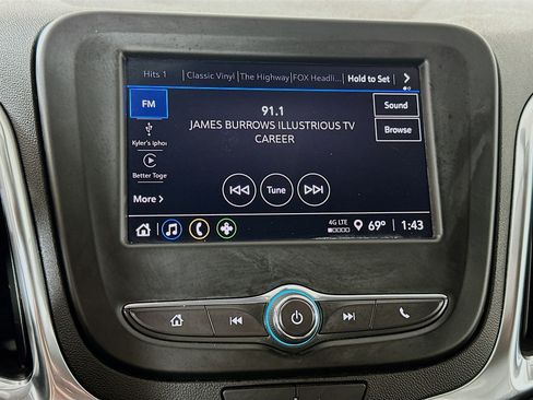 Used 2024 Chevrolet Equinox LT FWD image 14