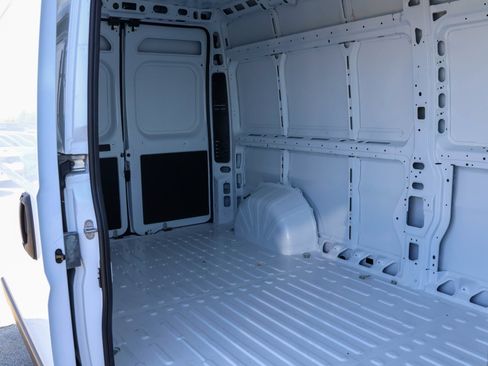 New 2026 RAM ProMaster 2500 w/ Convenience Group FWD image 13