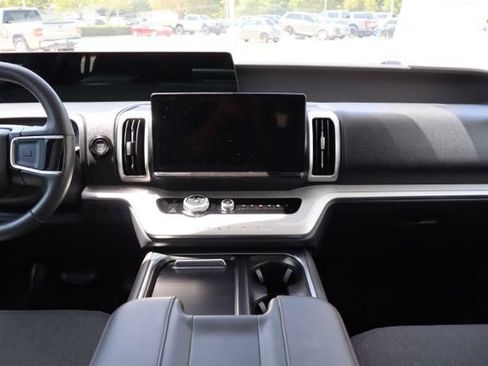 Used 2025 Ford Expedition Max Active AWD/4WD image 14