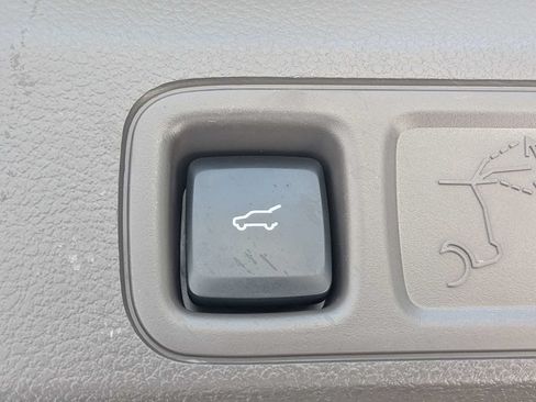 Certified 2024 Lincoln Navigator Reserve AWD/4WD image 15