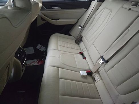 Used 2020 BMW X3 xDrive30i w/ Executive Package image 10