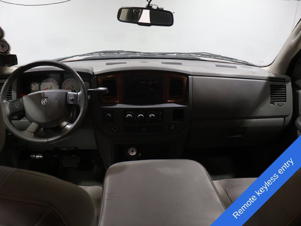 Used 2006 Dodge Ram 2500 Truck SLT w/ Light Group AWD/4WD image 3