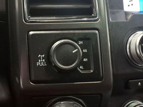 Certified 2018 Ford F150 Lariat w/ Equipment Group 502A Luxury AWD/4WD image 12