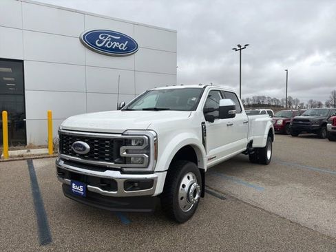 New 2026 Ford F450 King Ranch w/ Chrome Package image 17