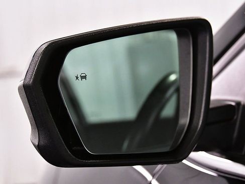 Used 2024 Chevrolet Equinox LT image 13