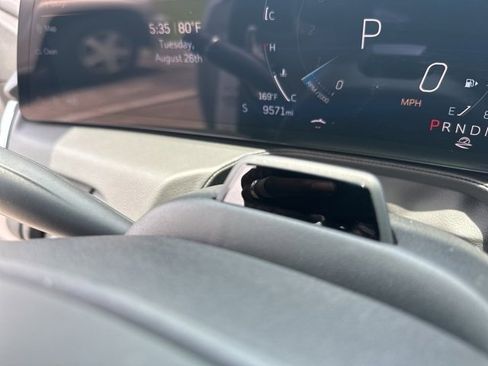 Used 2025 Cadillac CT5 Sport image 18