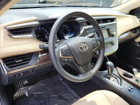 Used 2014 Toyota Avalon XLE Premium FWD image 11