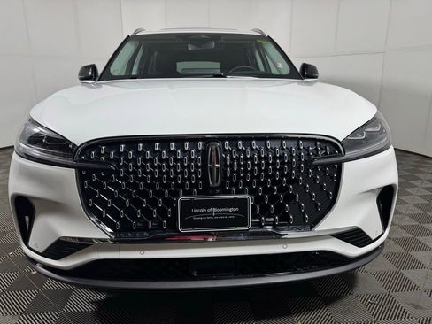 Used 2025 Lincoln Aviator Reserve w/ Illumination Package AWD/4WD image 8