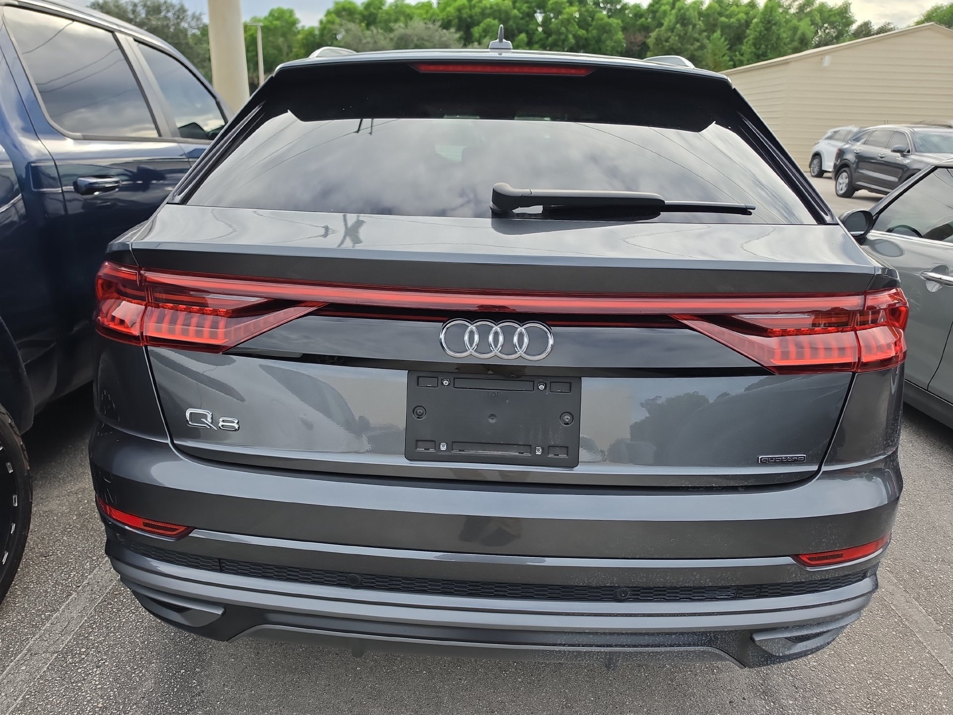 Used 2023 Audi Q8 Premium Plus w/ Premium Plus Package AWD/4WD image 5