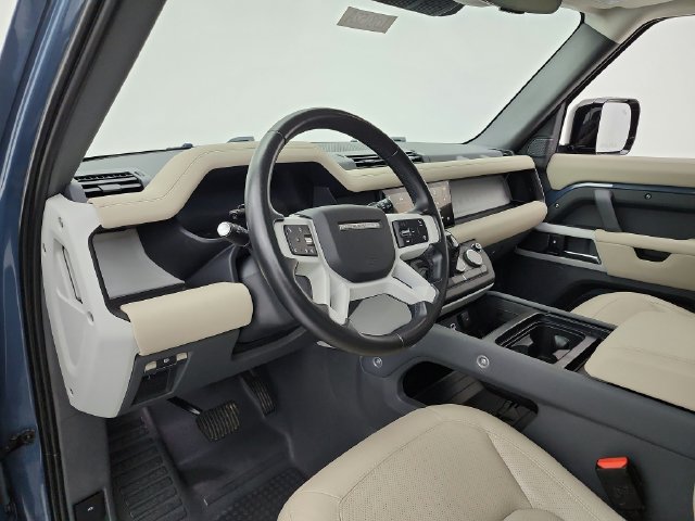 Used 2023 Land Rover Defender 110 S AWD/4WD image 41
