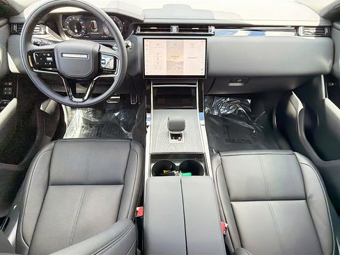 New 2026 Land Rover Range Rover Velar Dynamic SE image 16