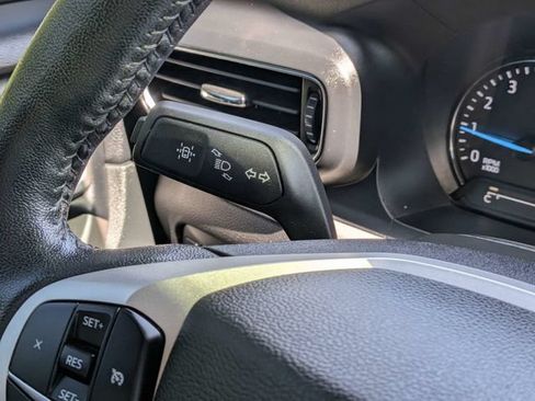 Used 2023 Ford Explorer XLT w/ Equipment Group 202A AWD/4WD image 27