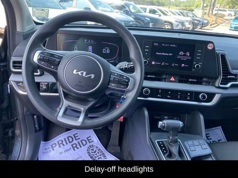 Used 2024 Kia Sportage LX FWD image 8