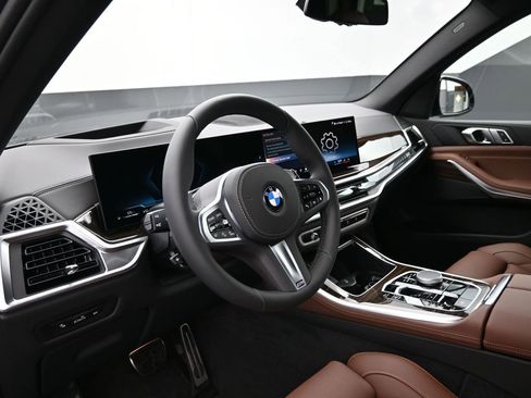 New 2026 BMW X5 sDrive40i w/ M Sport Package image 11
