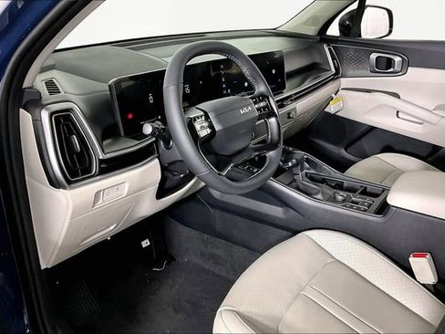 New 2026 Kia Sorento EX FWD image 8