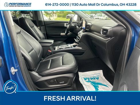 Used 2022 Ford Explorer XLT AWD/4WD image 16