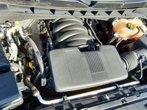 Used 2023 GMC Yukon XL Denali image 25