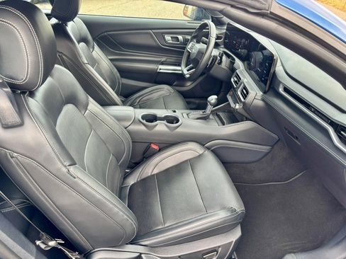 Used 2024 Ford Mustang GT Premium image 17