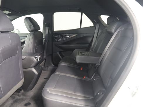 Used 2025 Chevrolet Blazer EV LT AWD/4WD image 45
