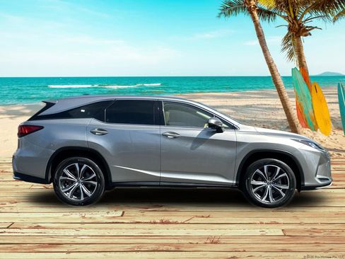 Used 2020 Lexus RX 350L FWD w/ Premium Package image 7