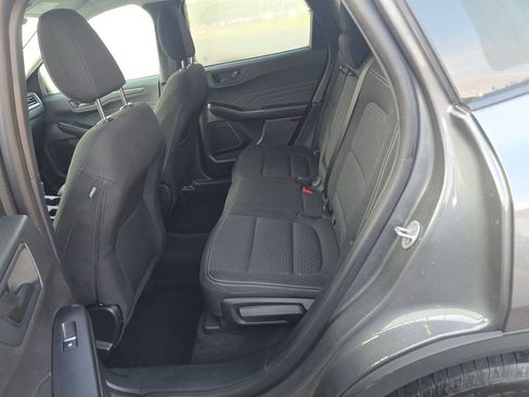 Used 2023 Ford Escape Active w/ Tech Pack #1 AWD/4WD image 7