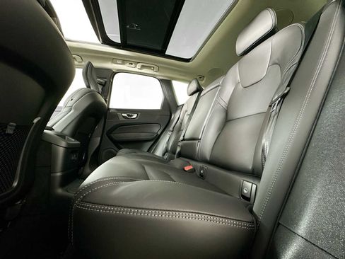 Certified 2025 Volvo XC60 T8 Ultra w/ Protection Package Premier image 20