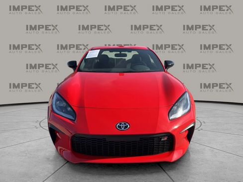 Used 2024 Toyota GR86 image 8