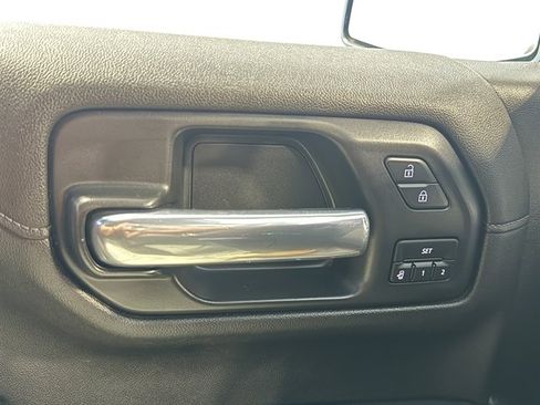 Used 2021 GMC Sierra 1500 SLT w/ SLT Premium Plus Package image 44