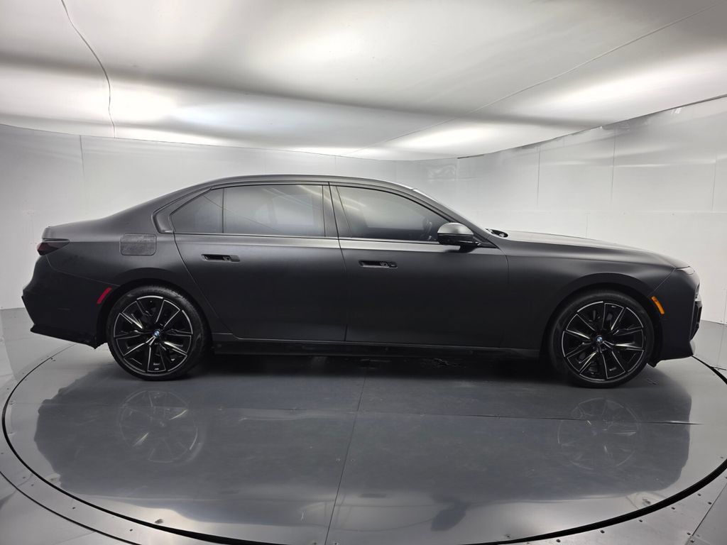 Certified 2023 BMW 740i w/ Executive Package RWD image 3
