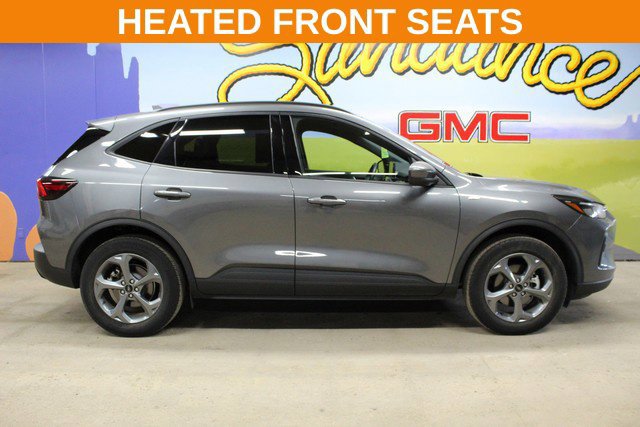 Used 2025 Ford Escape ST-Line Select AWD/4WD image 1