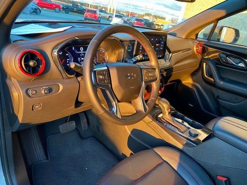 Used 2025 Chevrolet Blazer RS FWD image 14