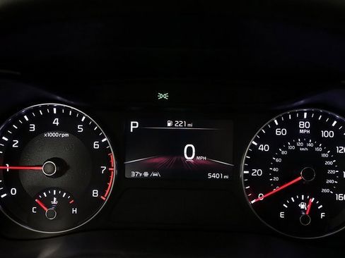 Used 2024 Kia Forte GT-Line image 15