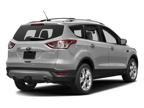 Used 2016 Ford Escape Titanium FWD image 2