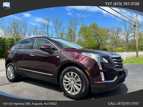 Used 2017 Cadillac XT5 Luxury w/ Driver Awareness Package AWD/4WD image 1