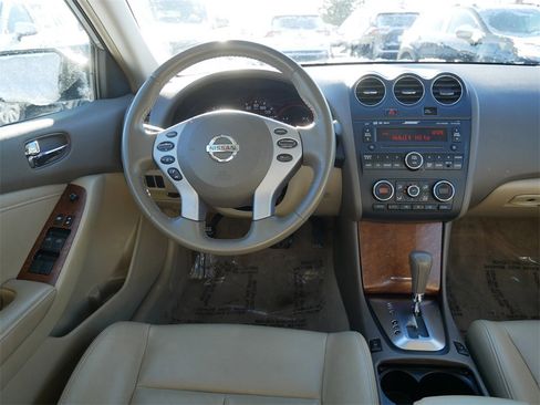 Used 2008 Nissan Altima 2.5 SL w/ SL Pkg image 12