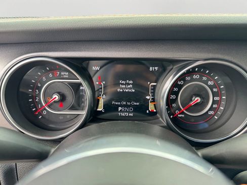Used 2020 Jeep Gladiator Mojave AWD/4WD image 29