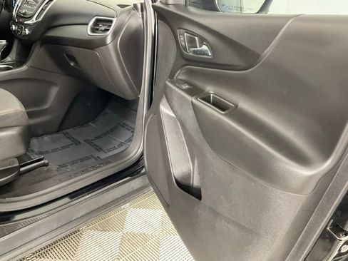 Used 2020 Chevrolet Equinox LT AWD/4WD image 19