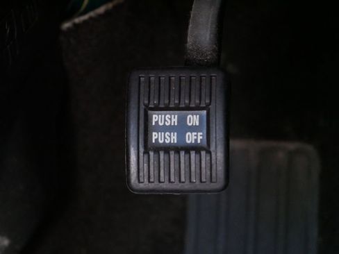 Used 2014 Ford Edge Limited w/ Equipment Group 301A AWD/4WD image 26
