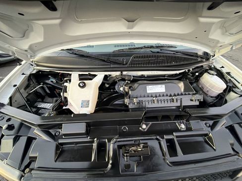 Used 2024 Chevrolet Express 3500 LS image 27