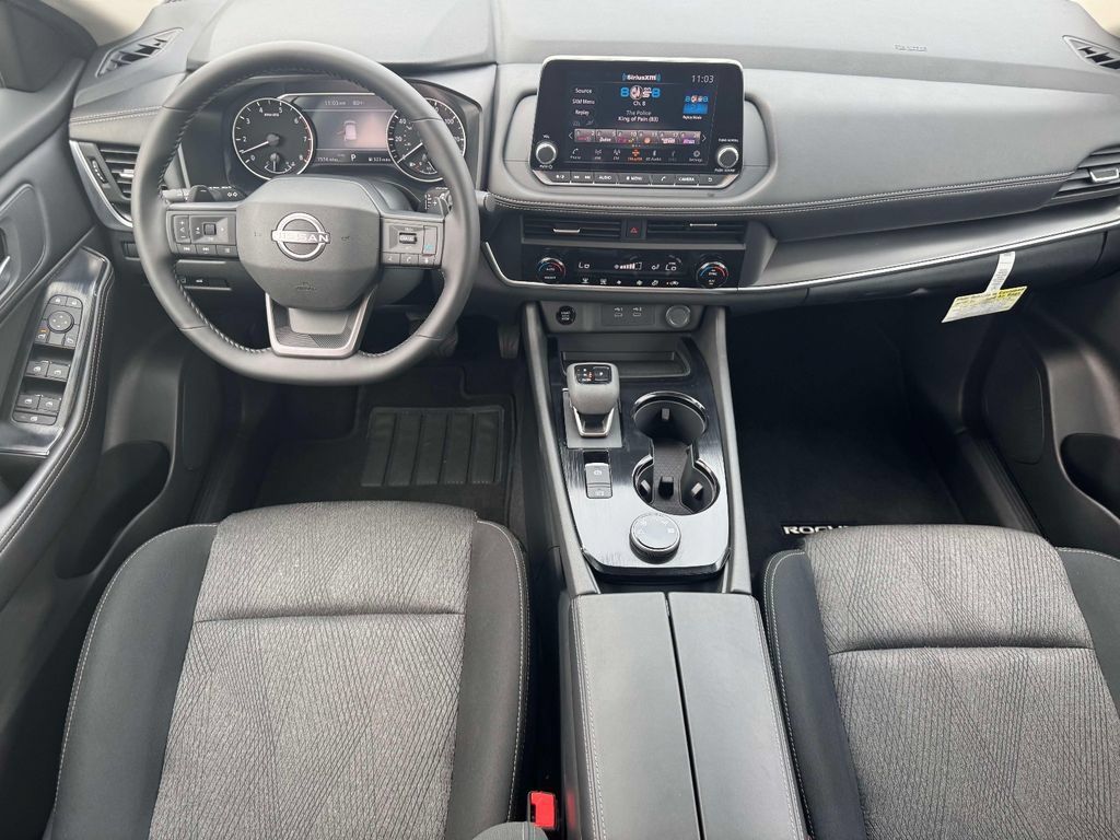 Certified 2026 Nissan Rogue SV AWD/4WD image 12