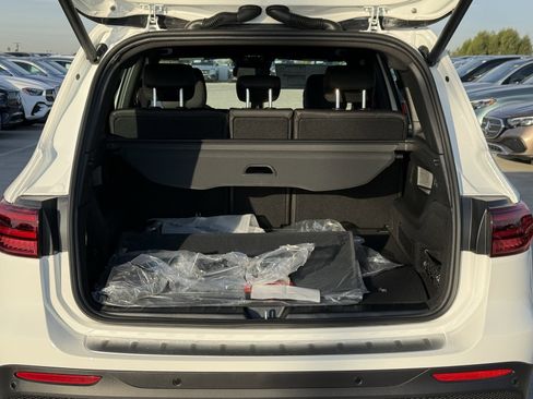 New 2026 Mercedes-Benz GLB 35 AMG 4MATIC image 12