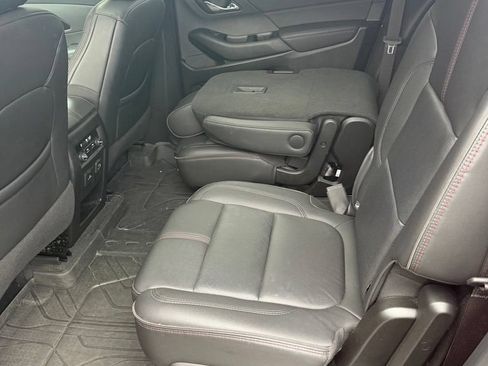 Used 2023 Chevrolet Traverse RS w/ LPO, Floor Liner Package AWD/4WD image 5