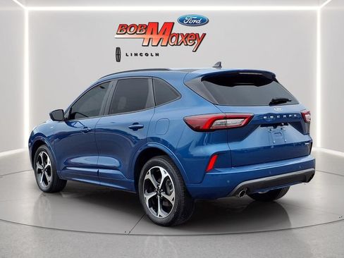Used 2023 Ford Escape ST-Line Select w/ Tech Pack #2 AWD/4WD image 7