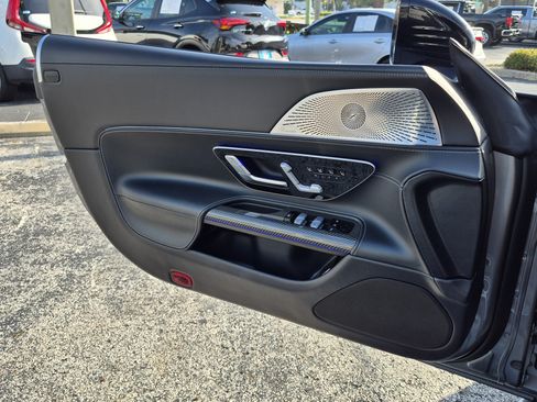 Used 2023 Mercedes-Benz SL 55 AMG 4MATIC image 19